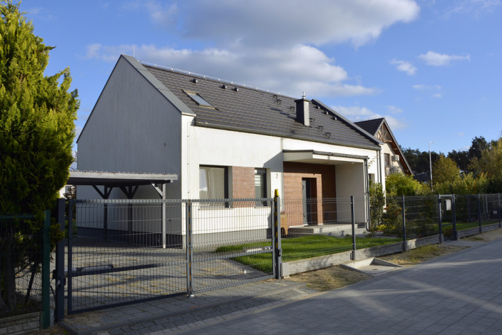 Dom Sprzedaż Tarnów Opolski Różana 1